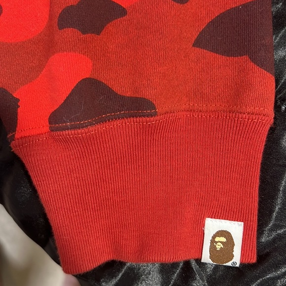 BAPE RED CAMO PULLOVER HOODIE SZ XL - Picture 4 of 4
